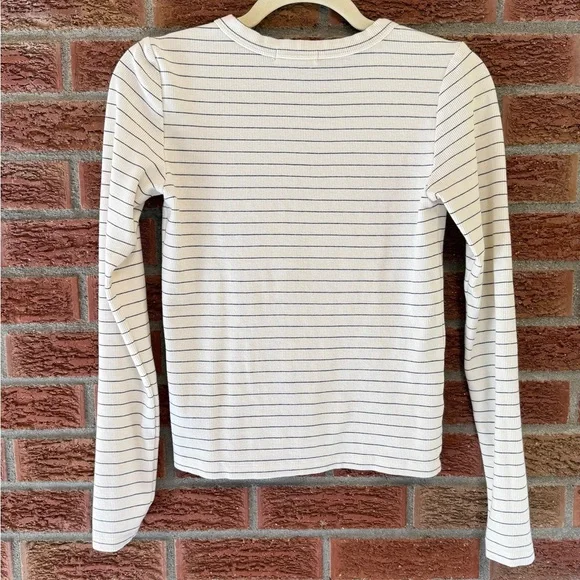 Marine Layer Lexi Rib Sun-In Longsleeve Crew Tee - Picture 2 of 5